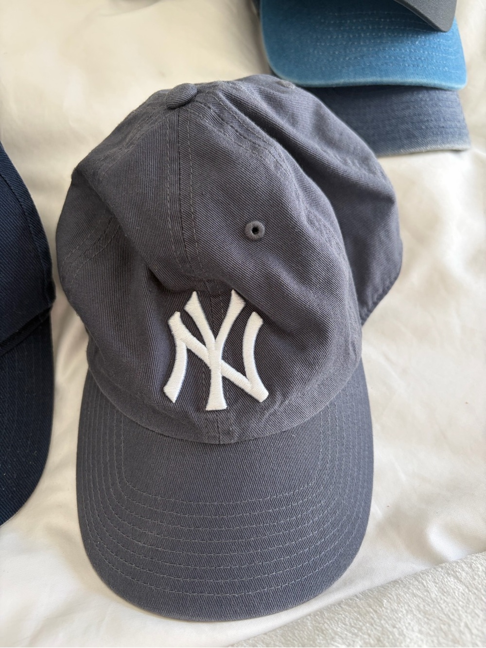 NY Yankees Cap - Blur Gray with White Logo